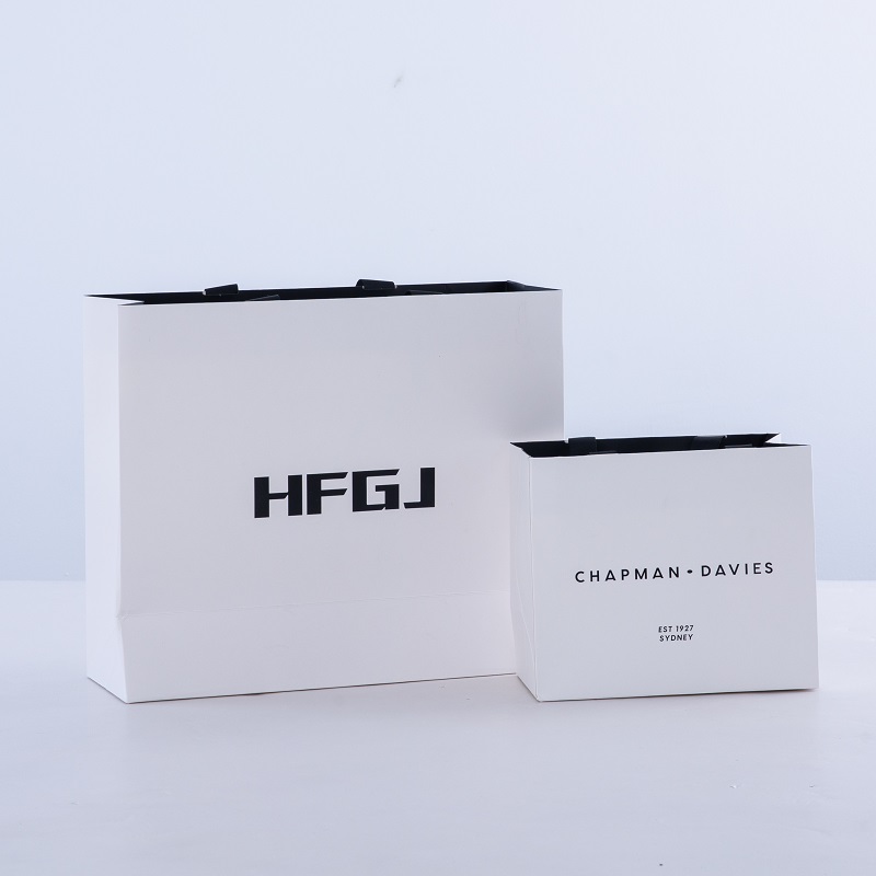 Luxury logo gold stamping gift paper shopping bags